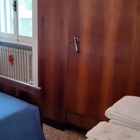 House Al Cascinale Nyaraló